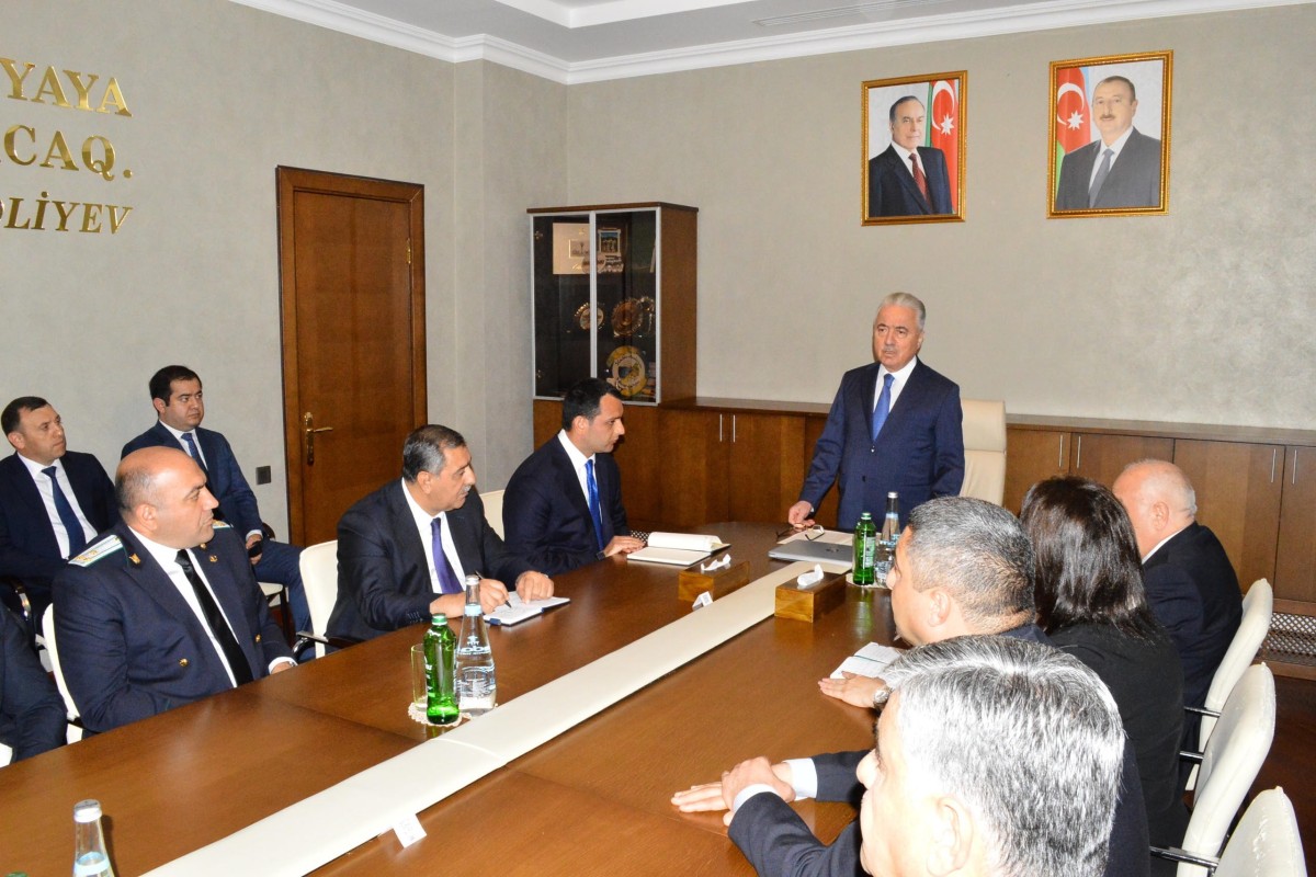 Naftalan Şəhər İcra Hakimiyyətinin yeni başçısı kollektivə təqdim edilib