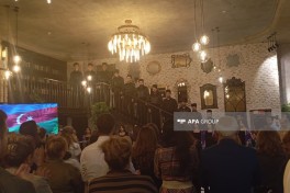 “Sənsiz” adlı ədəbi-musiqili gecə keçirilib - FOTO 