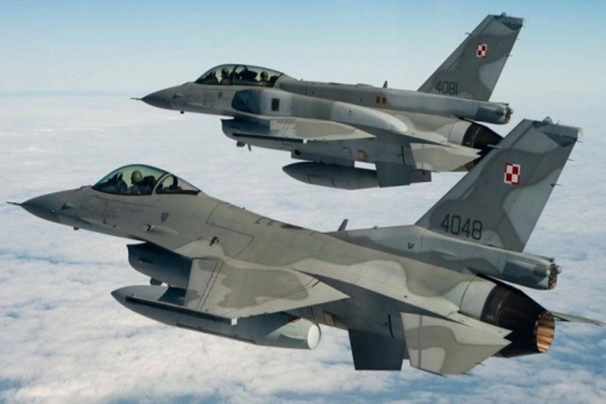 Polşa və Rumıniya Ukraynaya hücum fonunda aviasiyanı havaya qaldırıb