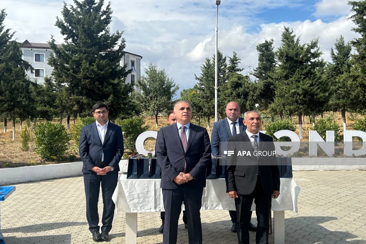 Növbəti köç karvanı Xocavənd şəhərinə çatıb, açarlar təqdim edilib - <span class="red_color">FOTO - <span class="red_color">YENİLƏNİB