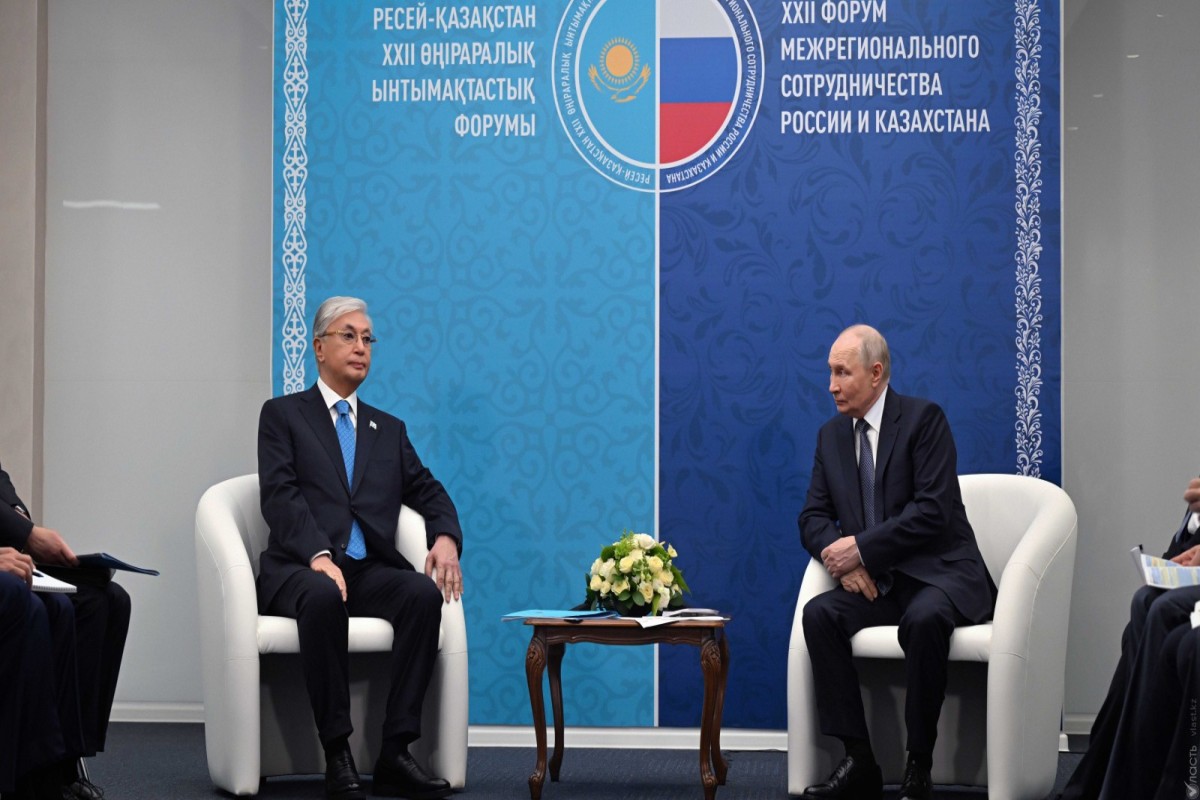 Tokayev, Putin