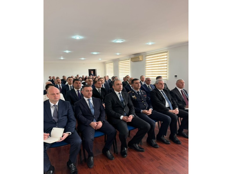 Qaradağ Rayon İcra Hakimiyyətinin yeni başçısı kollektivə təqdim edilib