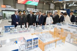 Prezident İlham Əliyev “ADEX 2026” və “Securex Caspian” sərgiləri ilə tanış olub - YENİLƏNİB 