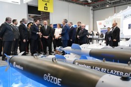 Prezident İlham Əliyev “ADEX 2026” və “Securex Caspian” sərgiləri ilə tanış olub - YENİLƏNİB 