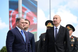 Prezident İlham Əliyev “ADEX 2026” və “Securex Caspian” sərgiləri ilə tanış olub - YENİLƏNİB 