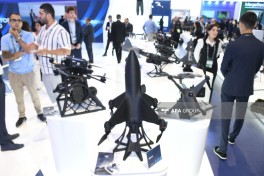 Azərbaycanın PUA-sı ilk dəfə ADEX-2026 sərgisində nümayiş etdirilib - FOTO 
